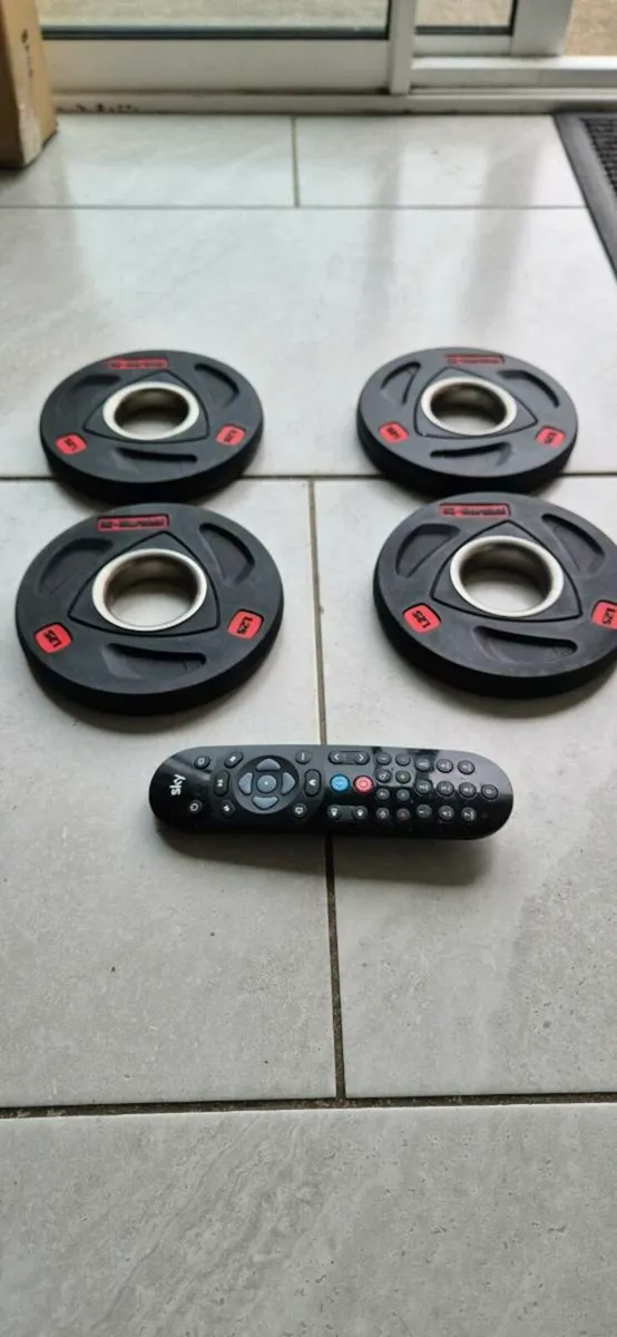 Brand new 4x1.25 kilo Olympic weight plates - Image 1