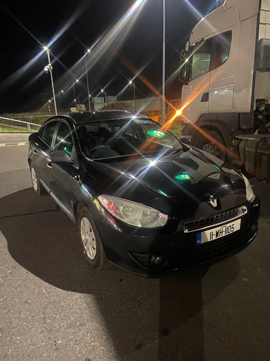Renault Fluence 2011 - Image 1