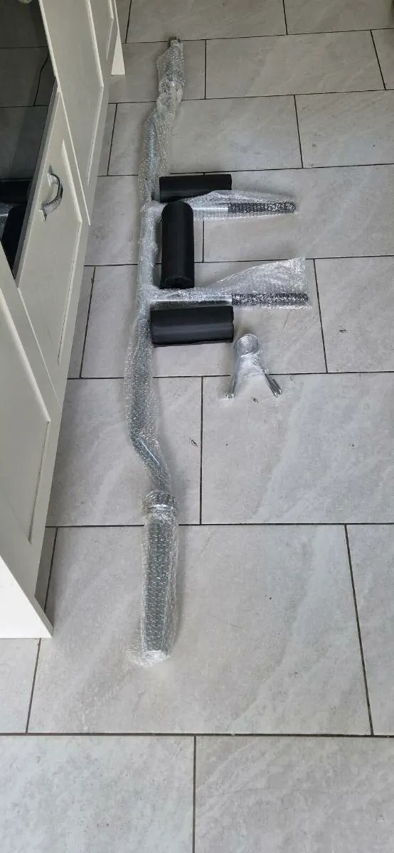 Brand new  Olympic safety squat bar - Image 2