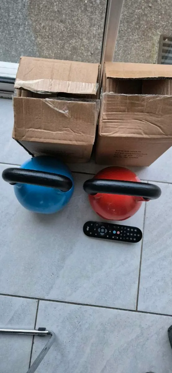 2xbrand new cast iron kettlebells - Image 2