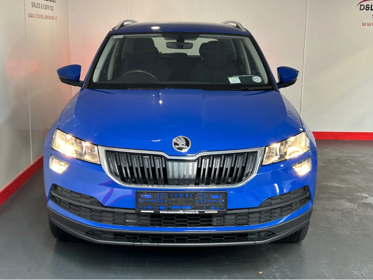 Skoda Karoq AMBITION 1.6 TDI 115HP 4DR - Image 2
