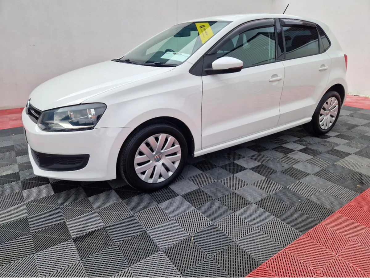 Volkswagen Polo COMFORTLINE 1.2 PETROL AUTOMATIC 5 - Image 3