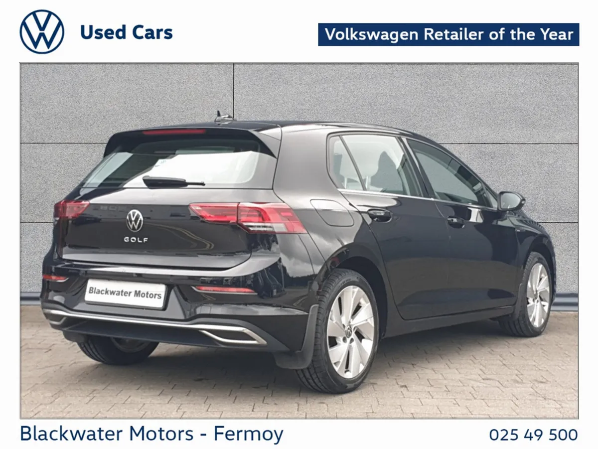 Volkswagen Golf STYLE 1.5TSI 130BHP - Image 4