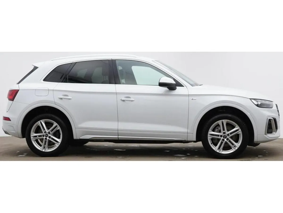 Audi Q5 S LINE 40 TDI MHEV QUA QUATTRO - Image 2