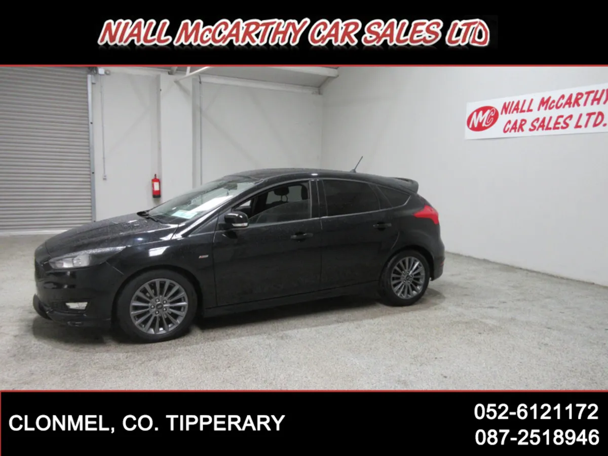 Ford Focus 1.0 ST-LINE ECOBOOST 140BHP - FINANCE & - Image 4