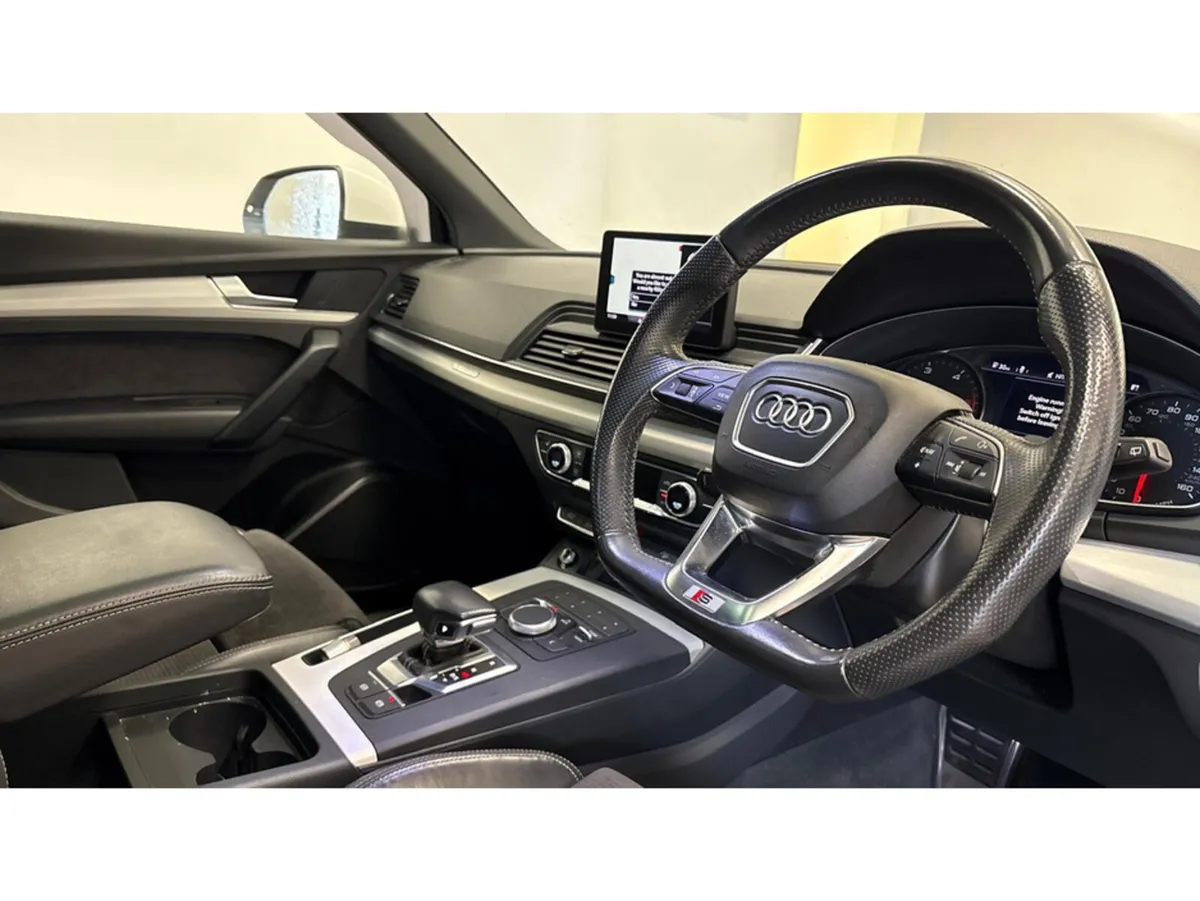 Audi Q5 S LINE 40 TDI QUATTRO - Image 3