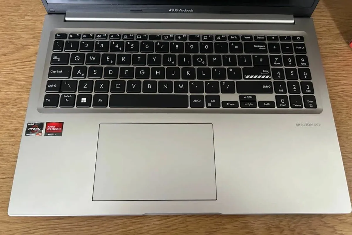 ASUS Vivobook M1605YA - Image 3