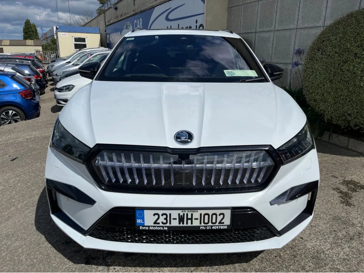 Skoda Enyaq 80 IV SPORTLINE //MASSIVE SPEC//CANTON - Image 2