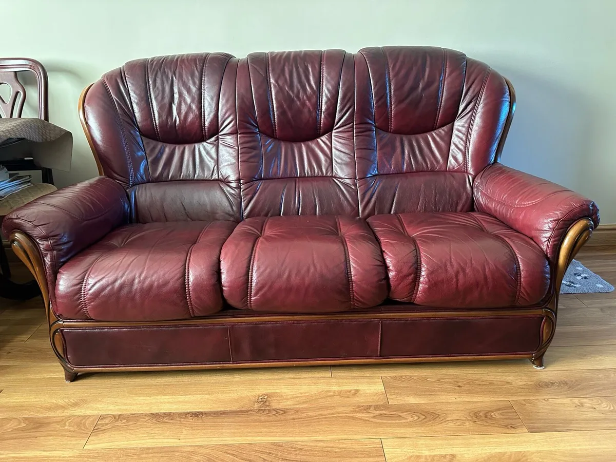 3 Piece Suite - Image 1