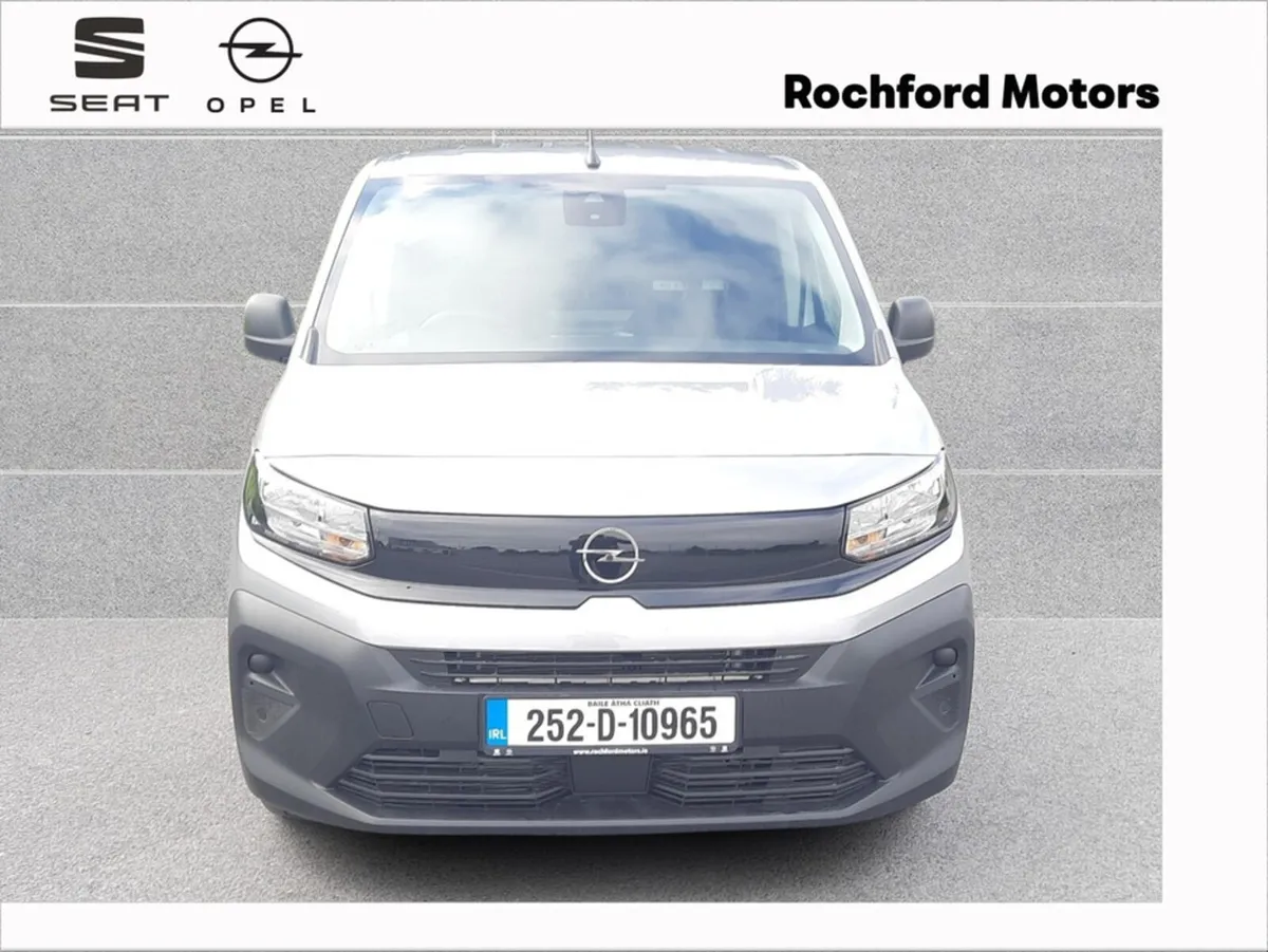 Opel Combo *PRE REG SALE* L1H1 KOMFORT 100BHP - Image 2