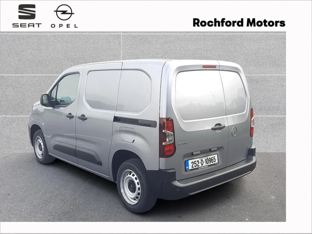 Opel Combo *PRE REG SALE* L1H1 KOMFORT 100BHP - Image 4
