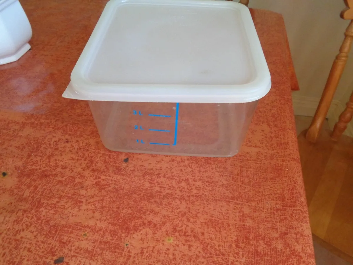 Rubbermaid Kitchen Container for Sale - Image 1