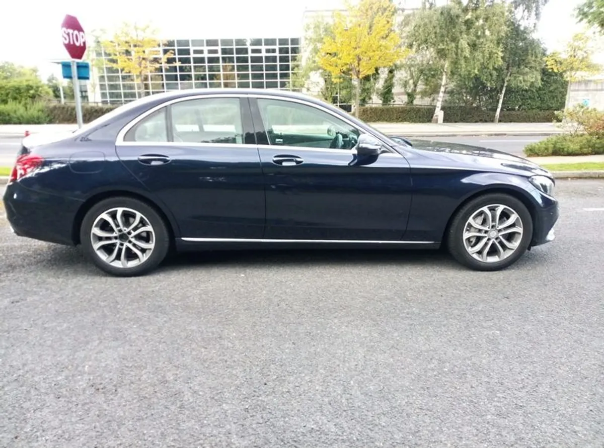 2016 Mercedes-benz C-class - Image 2