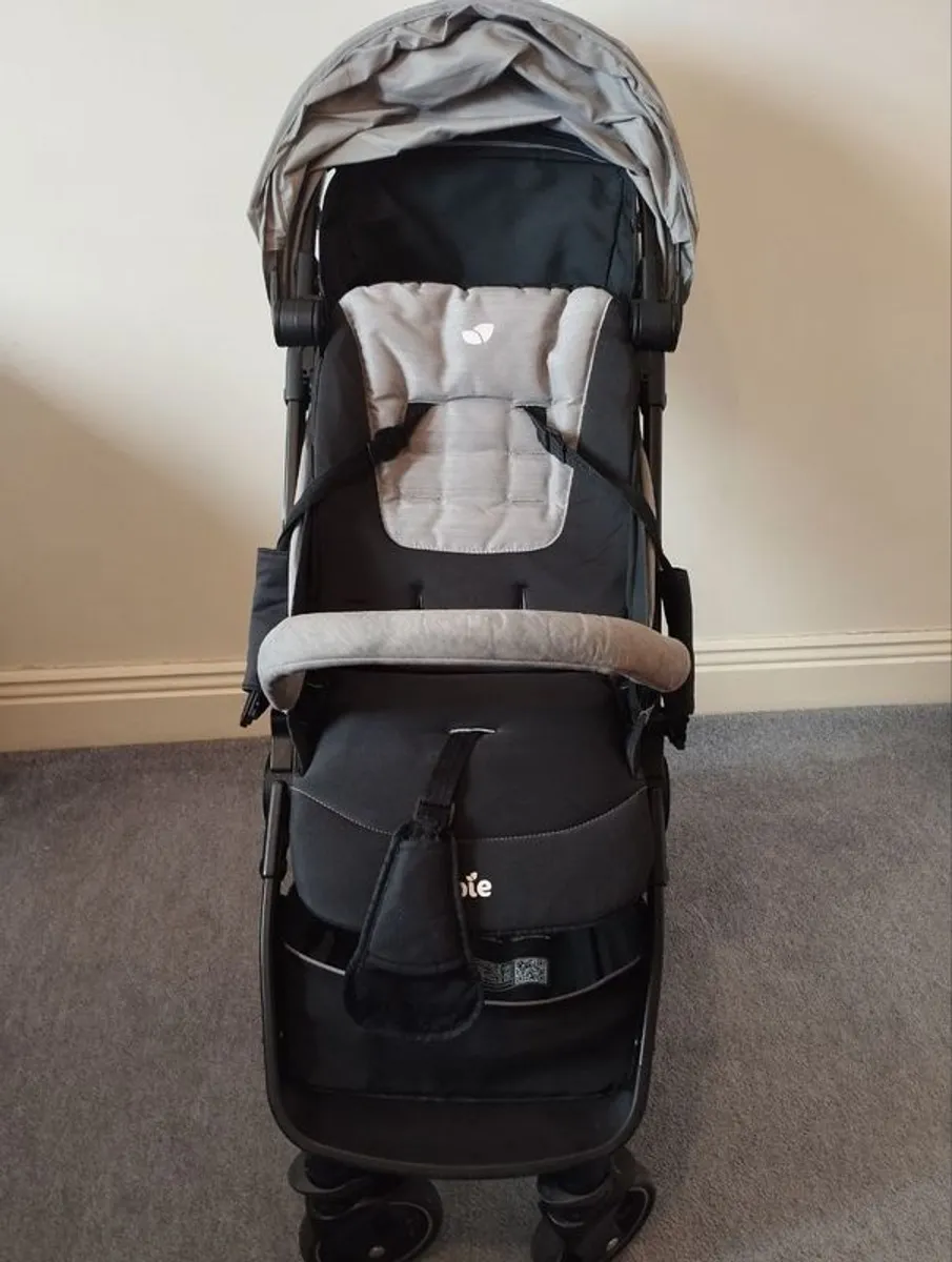 Buggy Joie pact lite Baby Stroller for traveling - Image 4