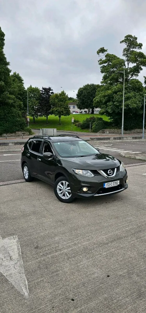 Nissan Xtrail 7 seater 2017 - Image 1