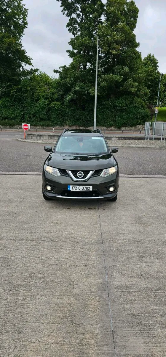 Nissan Xtrail 7 seater 2017 - Image 3