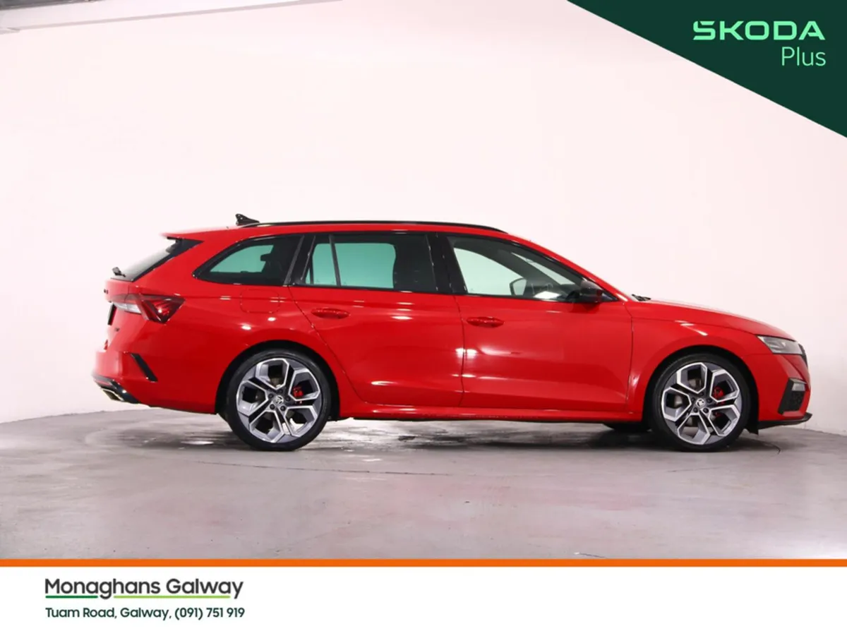 Skoda Octavia RS COMBI 2.0TDI 200BHP DSG - Image 3