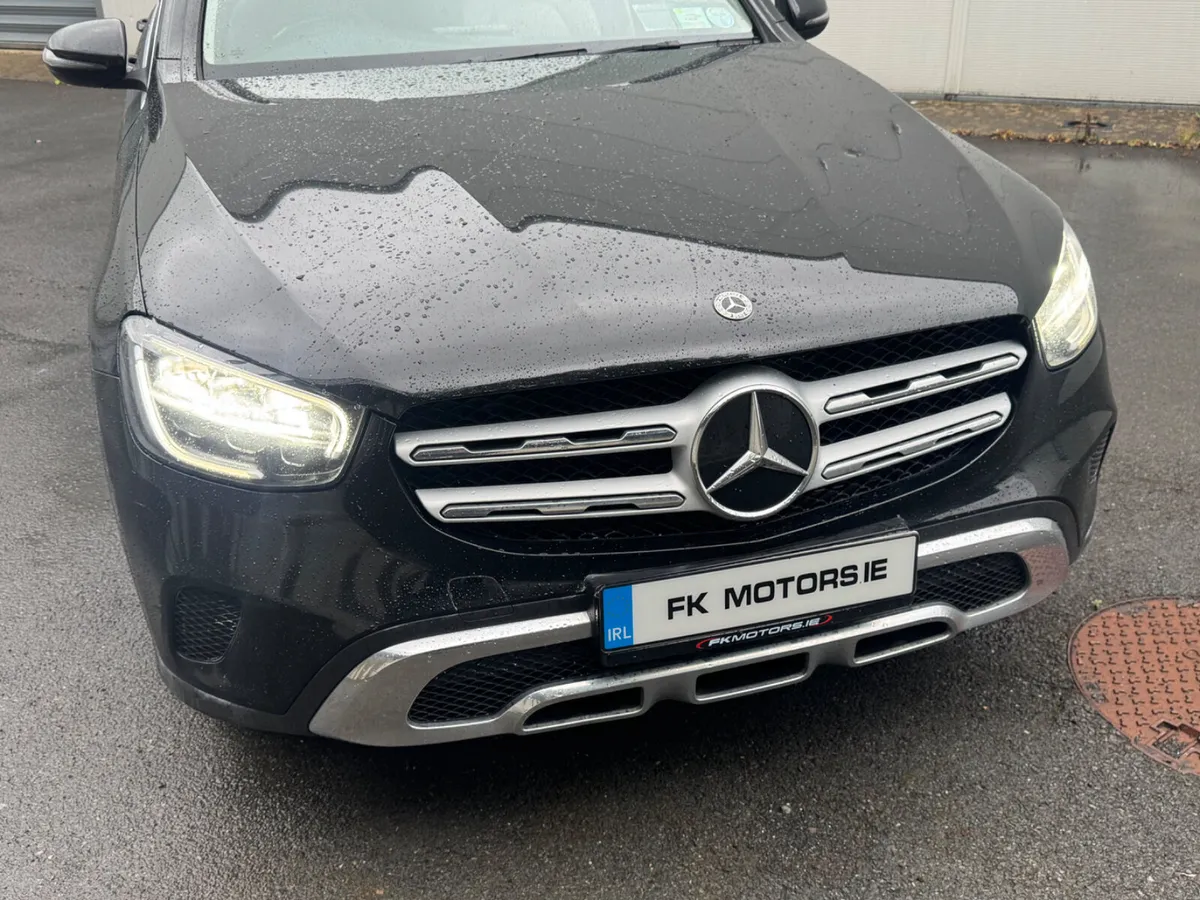 Mercedes-Benz GLC 2021 - Image 4