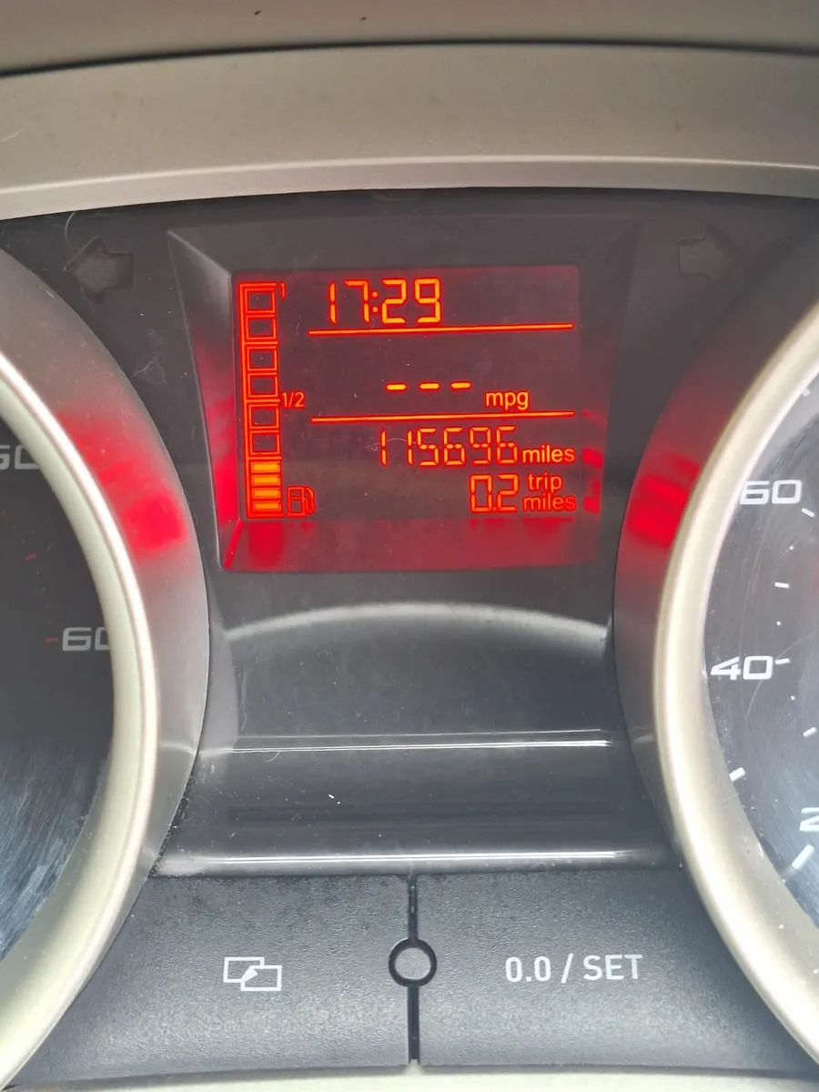 SEAT Ibiza 2011 - Image 1
