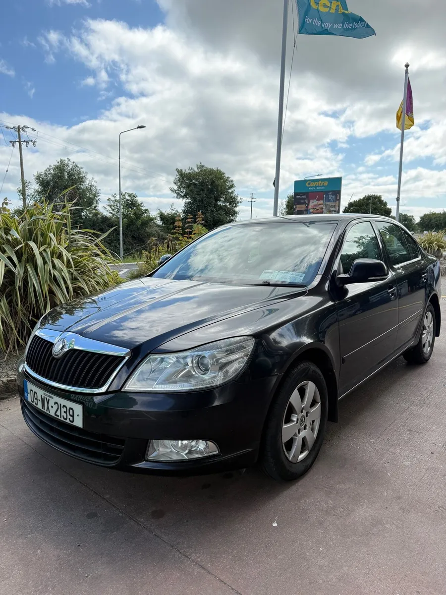 Skoda Octavia 1.9 automatic - Image 1