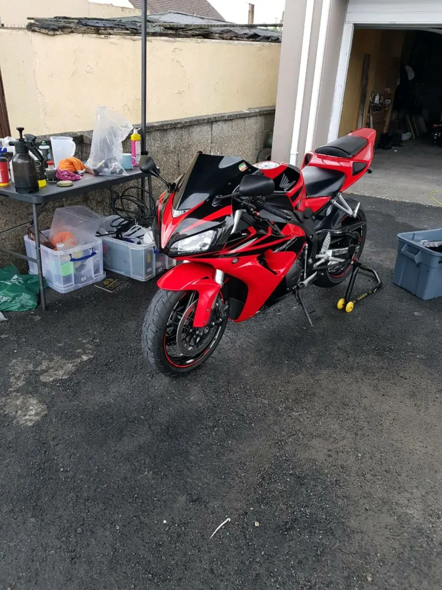 Fireblade 1000rr - Image 2