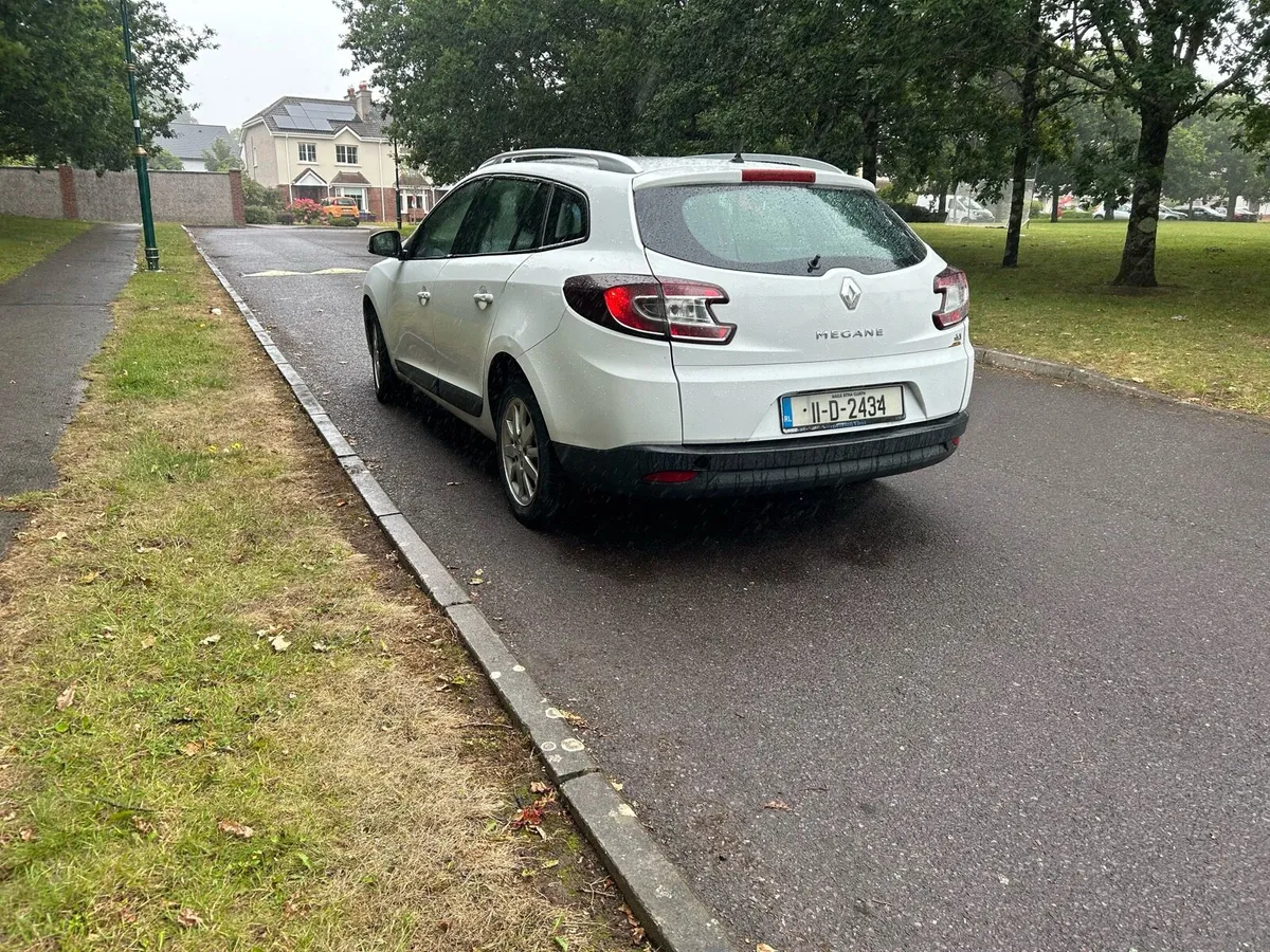 Renault megane 1.5 diesel - Image 3