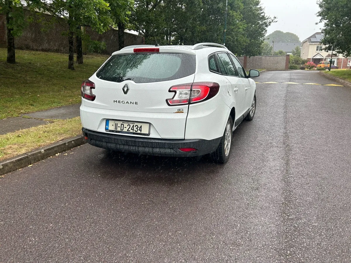 Renault megane 1.5 diesel - Image 4