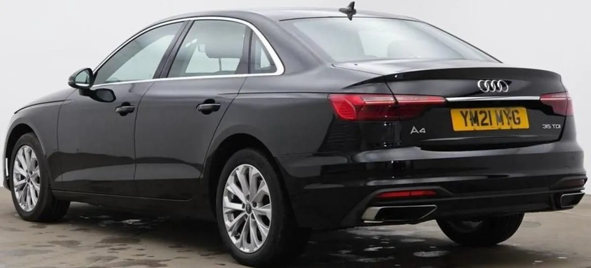 Audi A4 2.0 TDI 35 Technik Saloon 4dr Diesel S Tr - Image 2