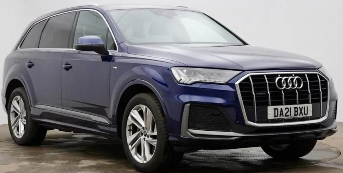 Audi Q7 3.0 TDI V6 50 S Line SUV 5dr Diesel Tiptr - Image 1