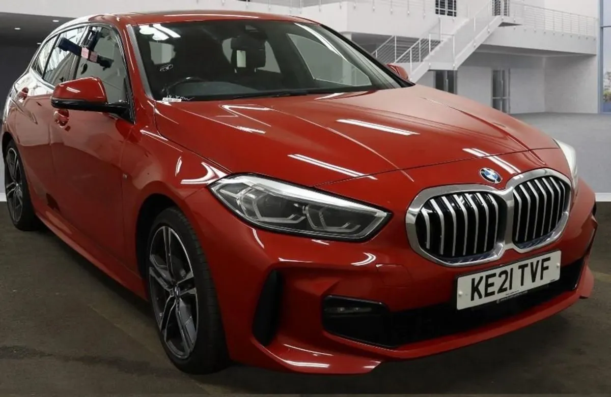 BMW 1 Series 2.0 118d M Sport (lcp) Hatchback 5dr - Image 1