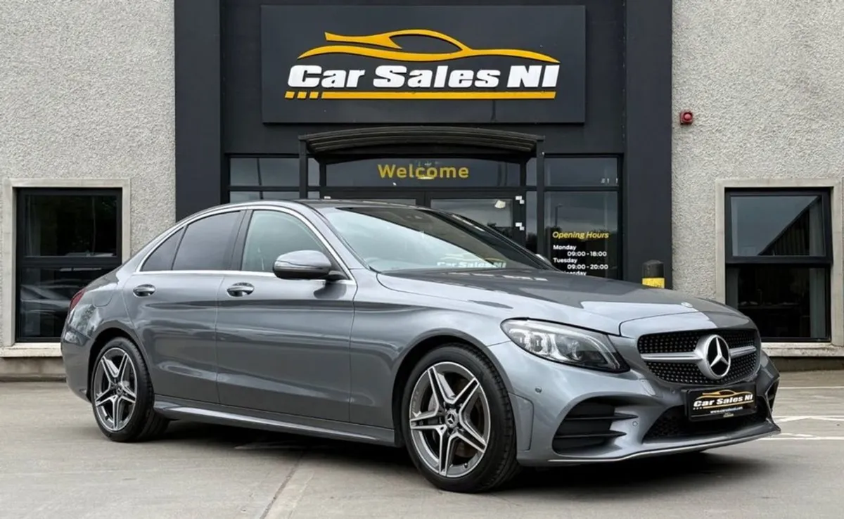 Mercedes-Benz C-Class 2.0 C300d AMG Line (premium - Image 1