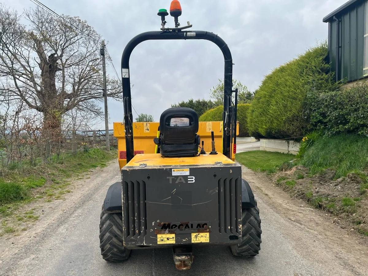 Mecalac Terex 3 ton straight tip 1100 hours - Image 2