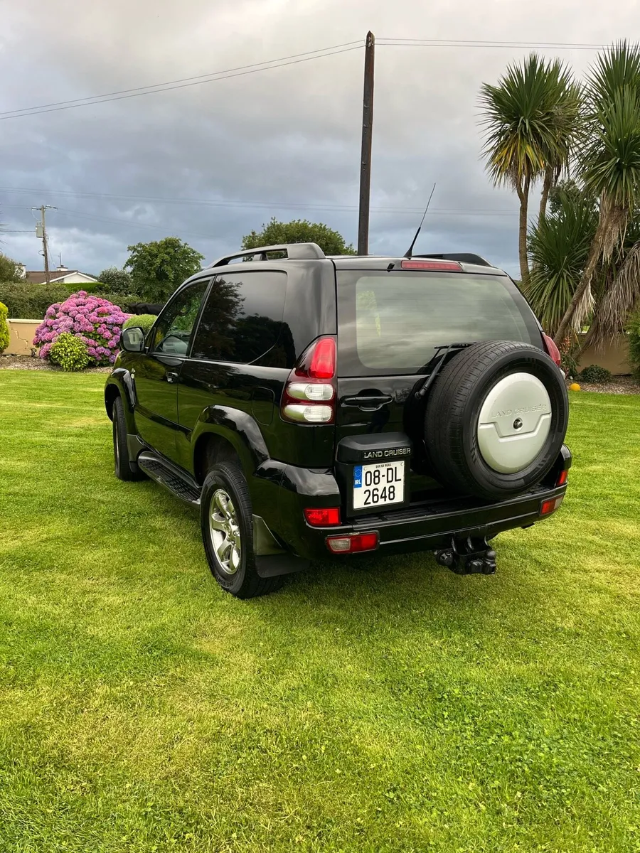 Toyota Landcruiser - Image 4