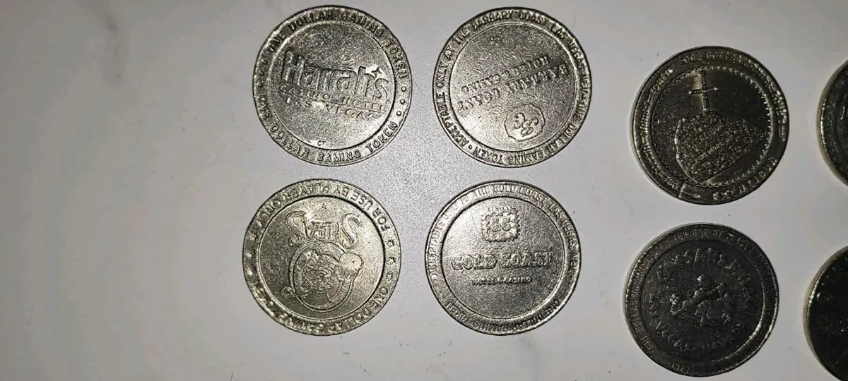 Las Vegas Casino Dollar Chip Set - Image 2