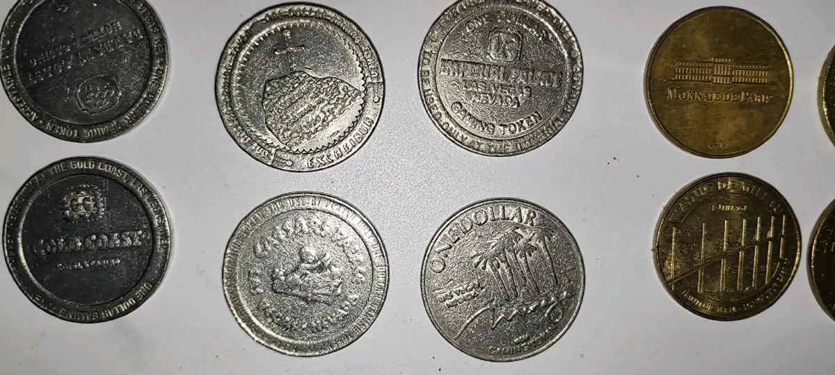 Las Vegas Casino Dollar Chip Set - Image 4