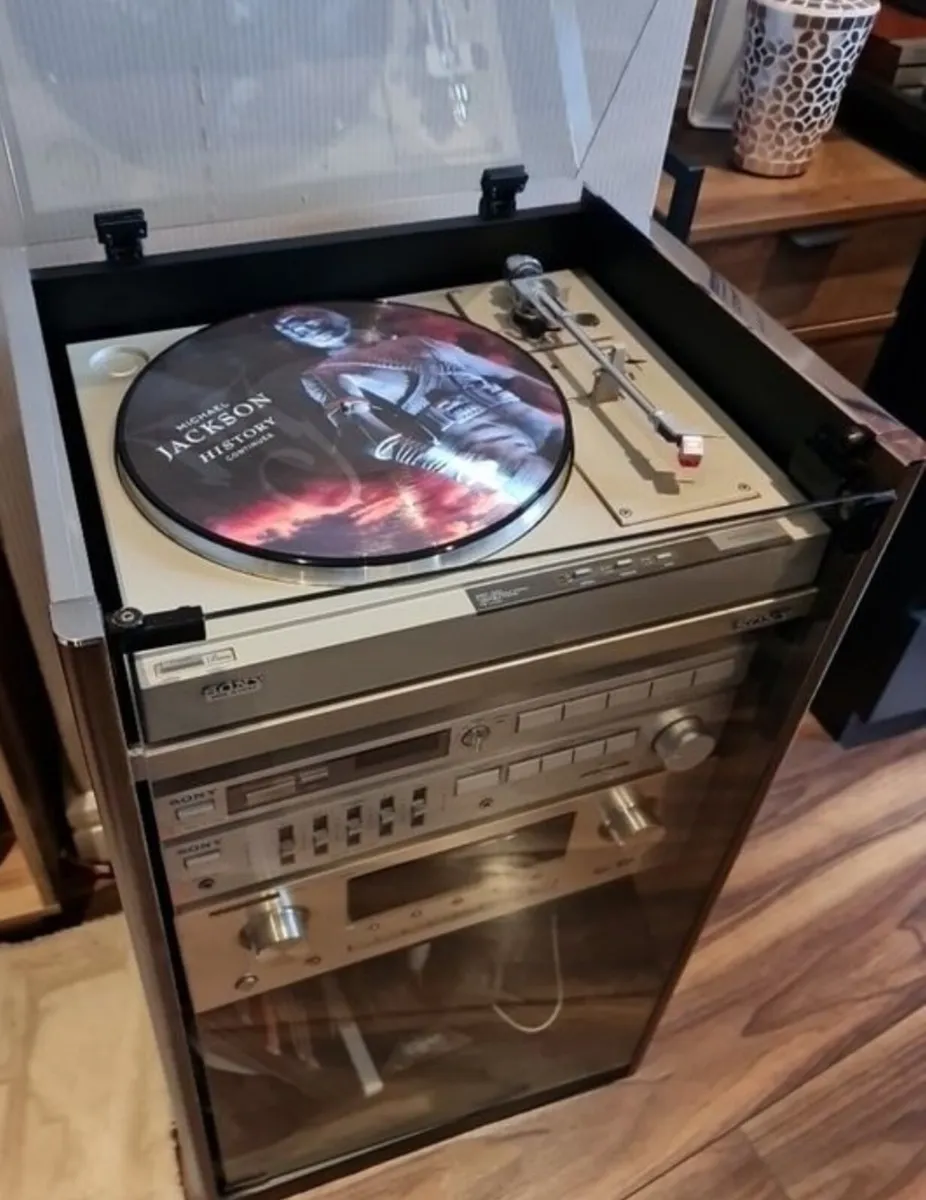Original Sony cabinet set (made in Belgium) - Image 3