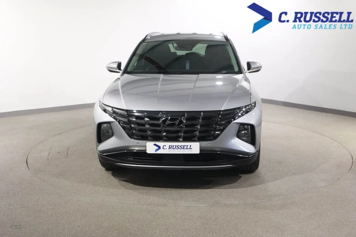 Hyundai Tucson Estate - Image 2