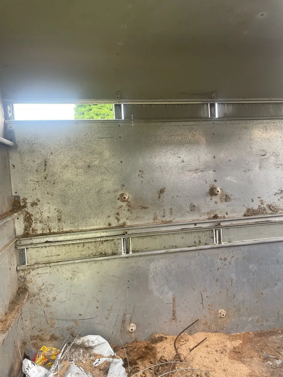 Ifor Williams cattle trailer - Image 4