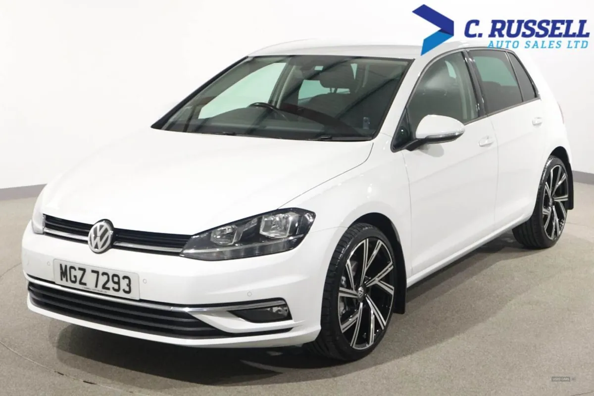 Volkswagen Golf Diesel Hatchback - Image 1