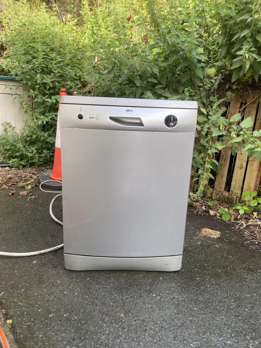 Zanussi Dishwasher - Image 1