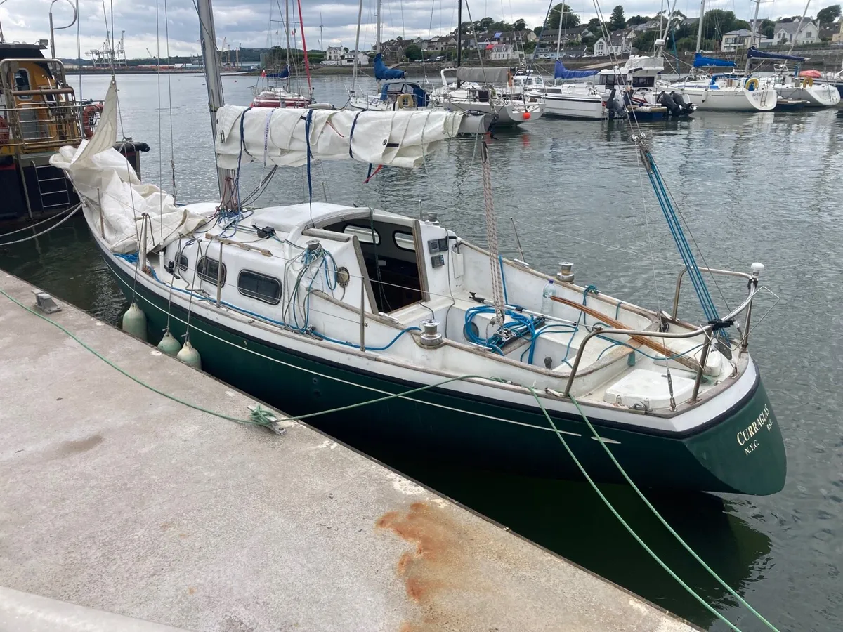 Shipman 28 yacht - Image 1