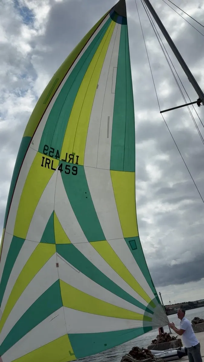 Shipman 28 yacht - Image 4