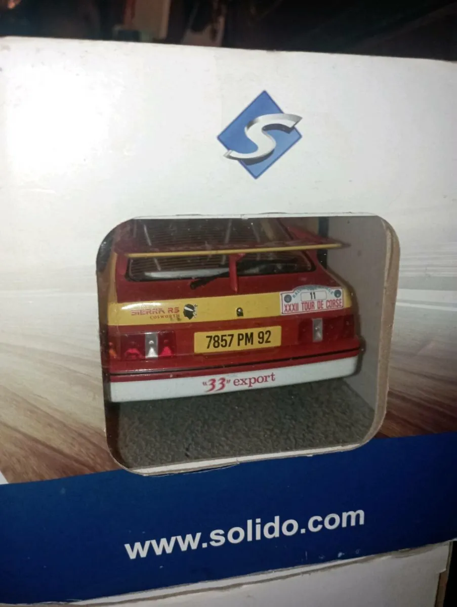 FORD ESCORT RS COSWORSTH RALLY 1-18 SCALE - Image 2