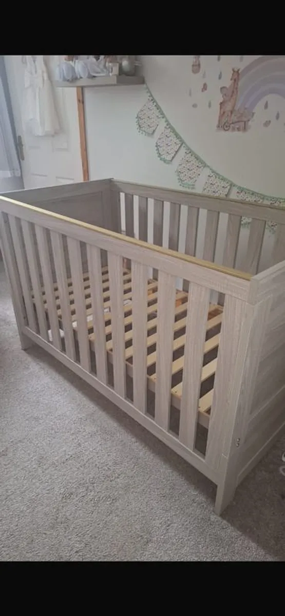 Nika cot bed - Image 1