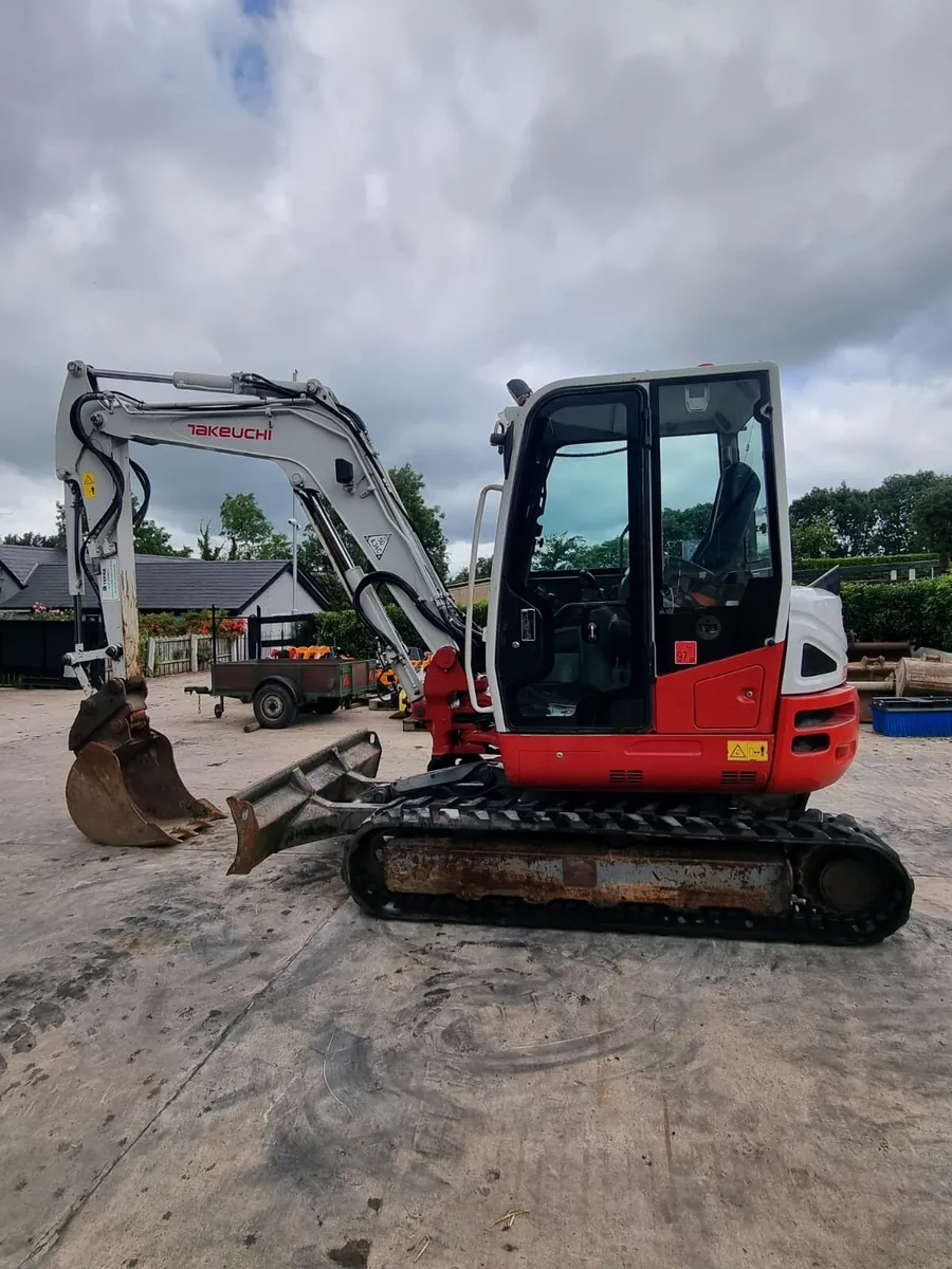 2014 TAKEUCHI TB260 - Image 3