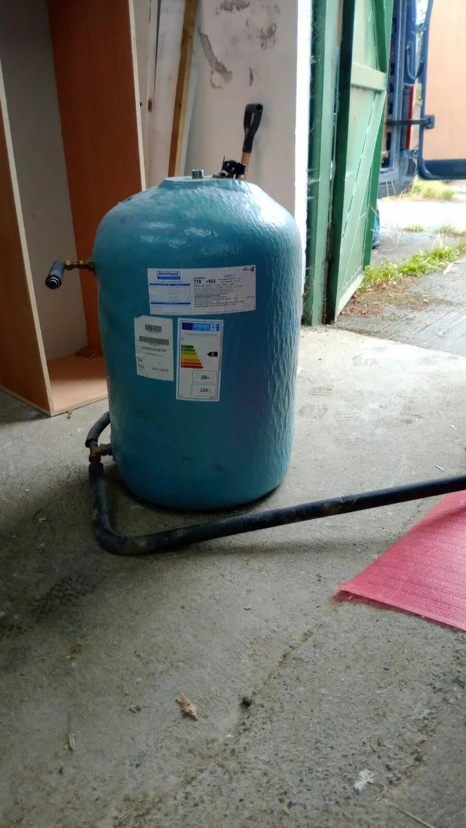 Stainless steel hot water cylinder