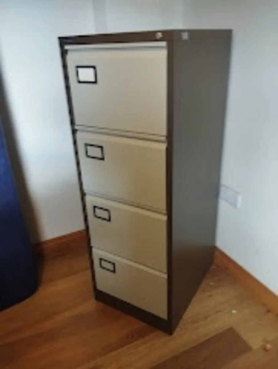 Filing cabinet - Image 1