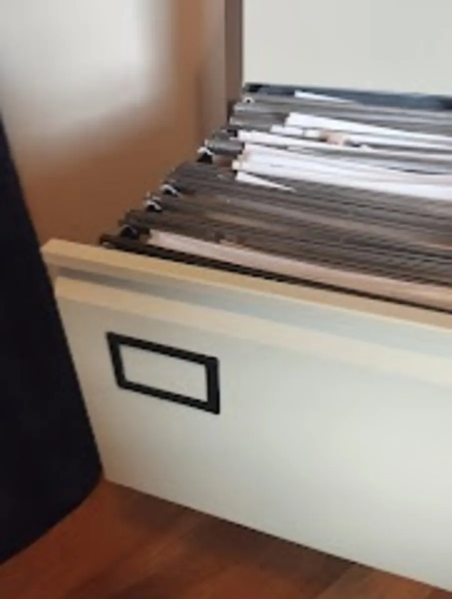 Filing cabinet - Image 2