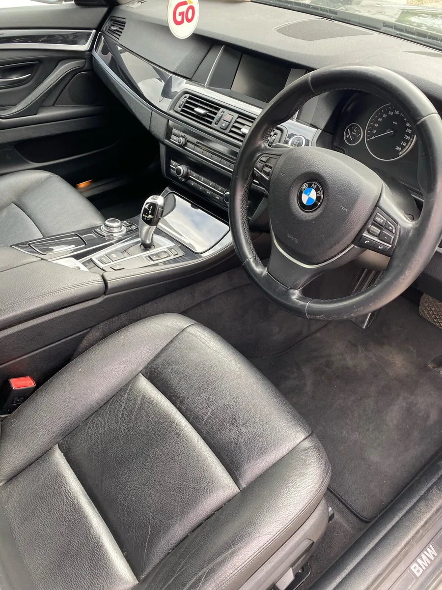 BMW 5-Series 2013 - Image 3