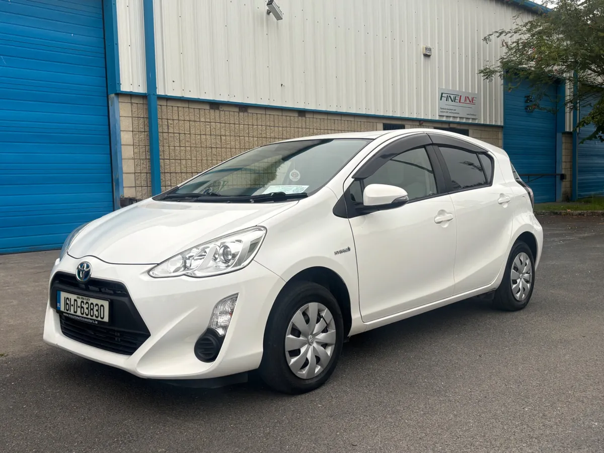 2016 Toyota Aqua 1.5 Hybrid - Image 3